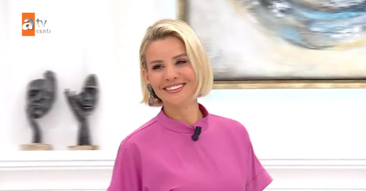 Esra Erol 13 Eylül Pazartesi tek parça izle