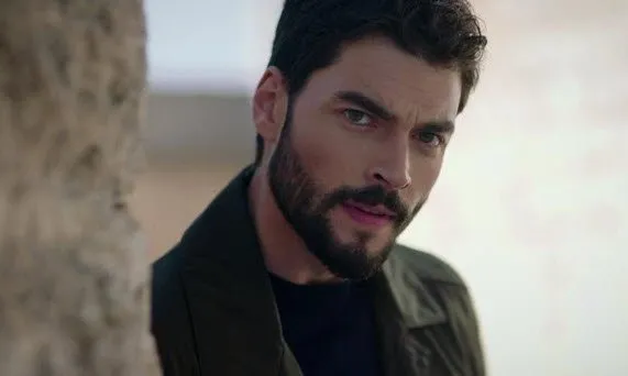 Hercai’de Zehra gerçekleri öğreniyor! Miran Hazar’ın oğlu mu?