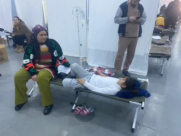 Dev yüzer hastane milletin hizmetinde!