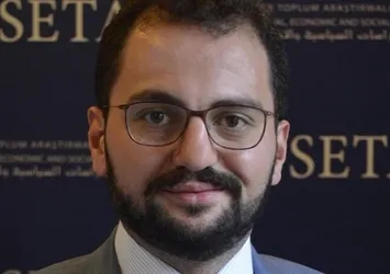 SETA Direktörü Çağlar gazetecilerin kovulmasına açıklık getirdi