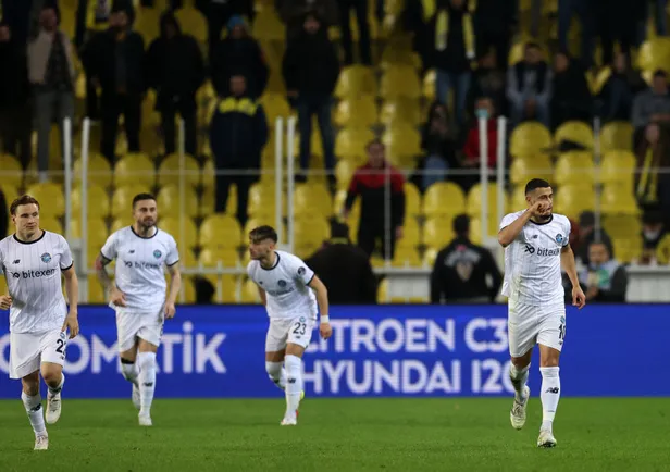 adana-demirspor-fb-maci-canli-izle-fenerbahce-maci-full-hd-kesintisiz-bedava-anlik-canli-takip-linki-sifresiz-1675357131226.jpg ADANA DEMİRSPOR-FB MAÇ SONUCU | 2 Şubat Adana Demirspor-Fenerbahçe maçı kaç kaç bitti? Maç Özeti - 4