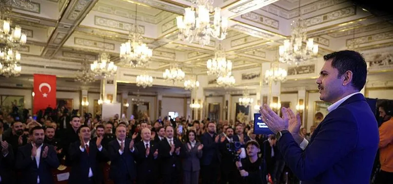 Cumhur İttifakı'nın İstanbul Adayı Murat Kurum'dan CHP'li yönetime 'Don Kişot' göndermesi! "Yel değirmenlerine savaş açıyor"