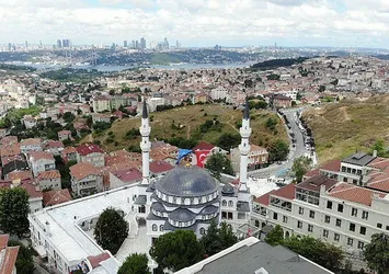 15 Temmuz şehidi Onur Ensar Ayanoğlu’nun ismi Üsküdar’da camide yaşatılacak