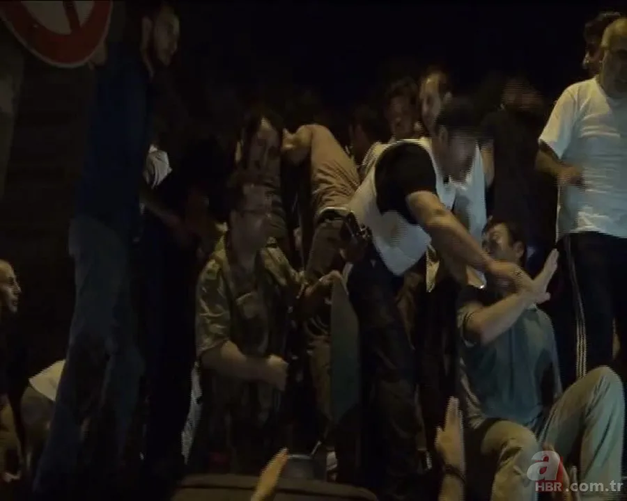 FETÖ'cü teröristlerin darbe girişiminde bulunduğuna dair kanıtlar! 5