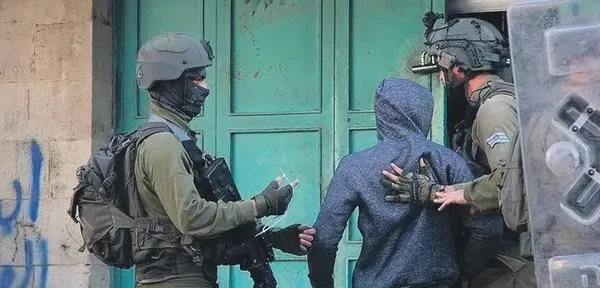 İsrail'in Filistin zulmü! Her aileden bir çocuğu rehin alıyorlar - 1