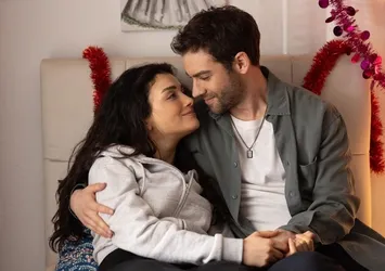 ATV dizileri dünyayı kasıp kavuruyor! 4 dizi daha ABD ve Latin Amerika'da gösterime girecek