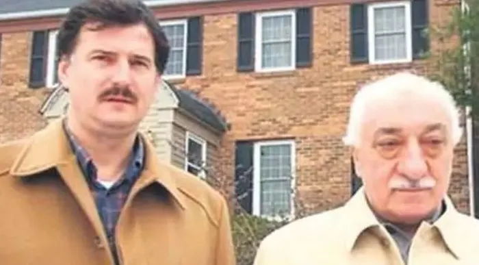 FETÖ’cüler birbirine girdi! Himmet paralarını çatır çatır yiyip lüks evler aldılar! Örgüt paralarını cepleyen isim...