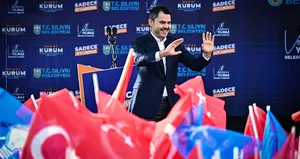 Hizmet ve eser siyaseti!