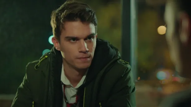 Kardeşlerim Kadir ölüyor mu? atv’nin sevilen dizisi Kardeşlerim’in 29. bölümünde Kadir diziden ayrılıyor mu?