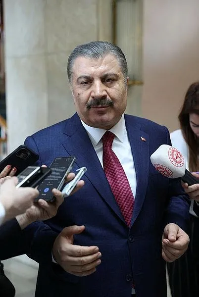 Sağlık Bakanı Fahrettin Koca’dan ilaç iddialarına yanıt: Söz konusu değil