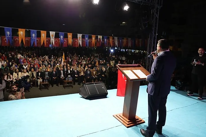 hamza-dag-heyecanimi-tum-izmirle-paylasacagim-1711667197808.jpeg Cumhur İttifakı'nın İzmir Büyükşehir Belediye Başkan Adayı Hamza Dağ'dan net mesaj: Sorunlara anlık değil sürdürülebilir çözümler üreteceğiz