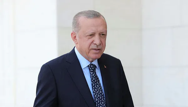 Son dakika: Başkan Erdoğan’dan Özbekistan dönüşü önemli açıklamalar! 2. asgari ücret zammı ve Rusya-Ukrayna mesajı