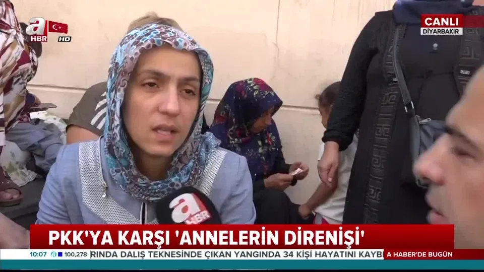 HDP önünde ’evlat’ nöbetindeki acılı anne: HDP olmadan Kandil ayakta duramaz |Video