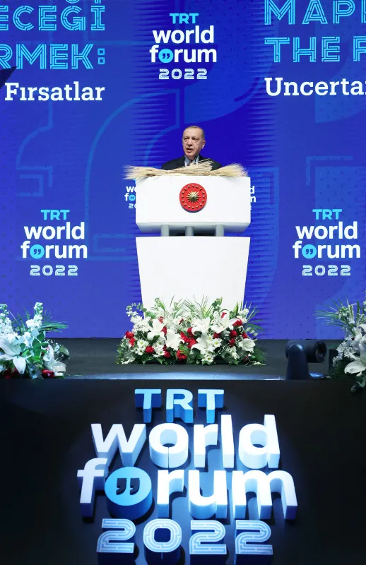 Son dakika: Başkan Erdoğan’dan TRT World Forum’da önemli açıklamalar | Tahıl koridoru mesajı: Pazar günü Putin ile görüşeceğim