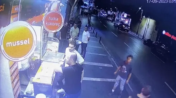 1695020495016.jpeg İstanbul Beşiktaş'ta akılalmaz olay! Kovulunca müşterilere tiner fırlattı - 1