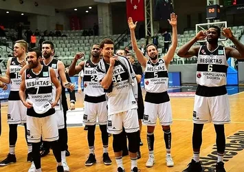 Kartal Macaristan'da uçtu