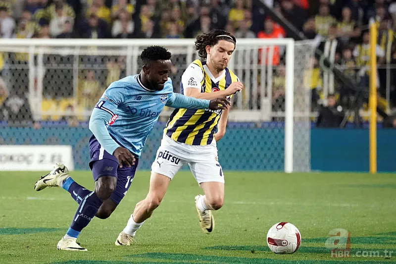 Fenerbahçe-Adana Demirspor maçı sonrası hakem Arda Kardeşler'e şok eleştiri: Penaltı... 9