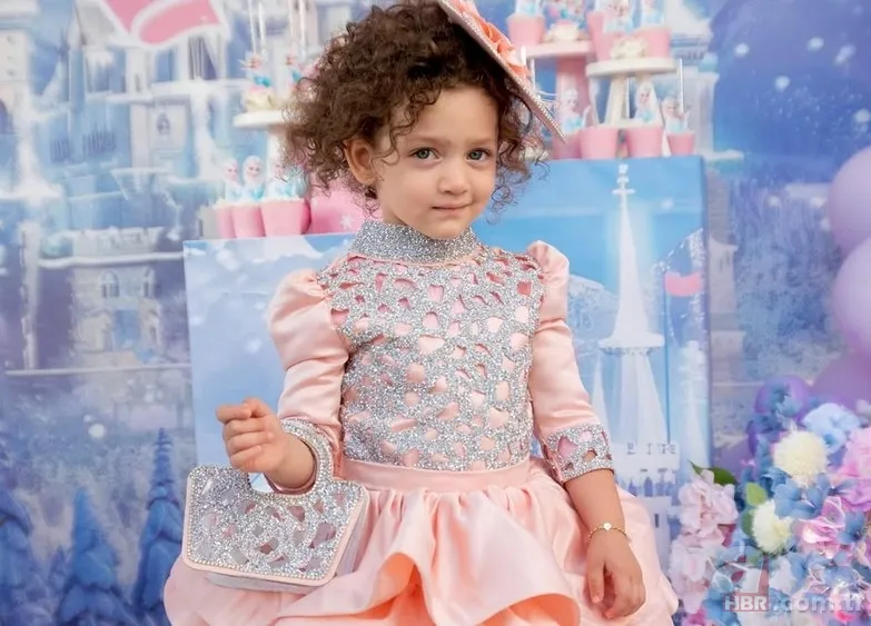 Murat Yıldırım'ın 3 yaşındaki kızının güzelliği ağızları açık bıraktı 5