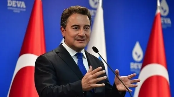 Ali Babacan 6’lı masanın ilk icraatını canlı yayında paylaştı! Bildirilerin dili, yazı fontu, puntosu, kağıttaki kenar boşluklarını belirledik…