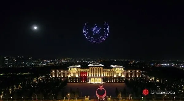 300 iha 30 agustos zafer bayrami icin