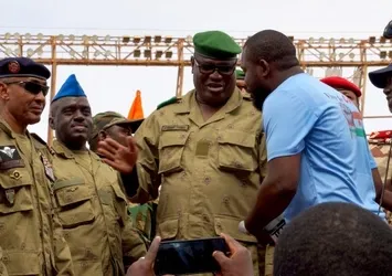 Nijer Fransız elçiyi tutuklayacak mı? A Haber'de aktarıldı: Ya dışarı çıkacak ya da aç susuz yaşayacak