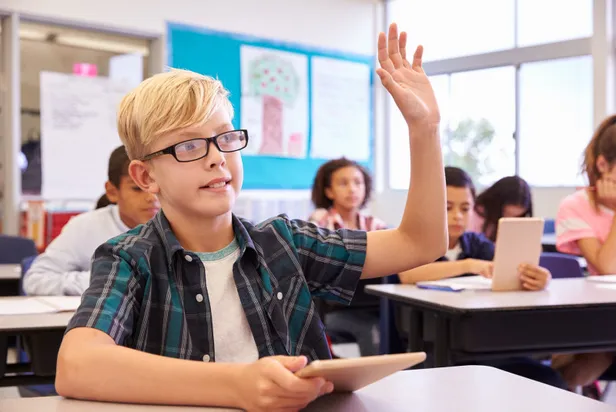 bu-gozlukleri-kullananlar-dikkat-uzmani-acikladi-meger-oyle-bir-sey-yokmus-1703781635424.jpg Bu gözlükleri kullananlar dikkat! Uzmanı açıkladı! Meğer öyle bir şey yokmuş - 4