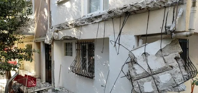 Kadıköy’de faciadan dönüldü! 5 katlı binanın balkonları çöktü