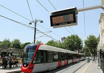 İBB'den yerli ve milli ''BilgiLed'' uygulaması