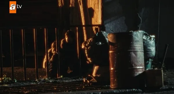 Türkiye ‘Ateş Kuşları’nın duygu yüklü o sahnelerini konuşuyor! Gülayşe’yi ‘Köksüzler’ sahiplendi