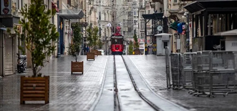 15 İLDEKİ 4 GÜNLÜK SOKAĞA ÇIKMA KISITLAMASI BAŞLADI