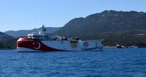 Oruç Reis Demre’den ayrıldı