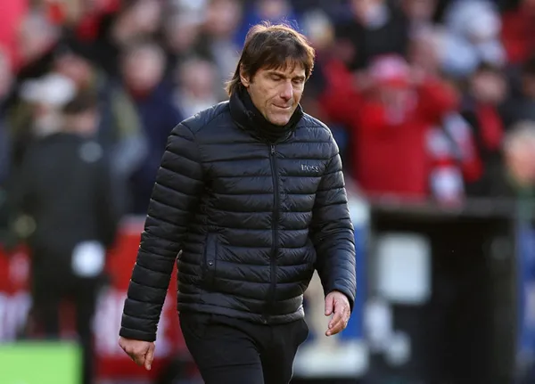 Tottenham'da Antonio Conte dönemi sona erdi - 1