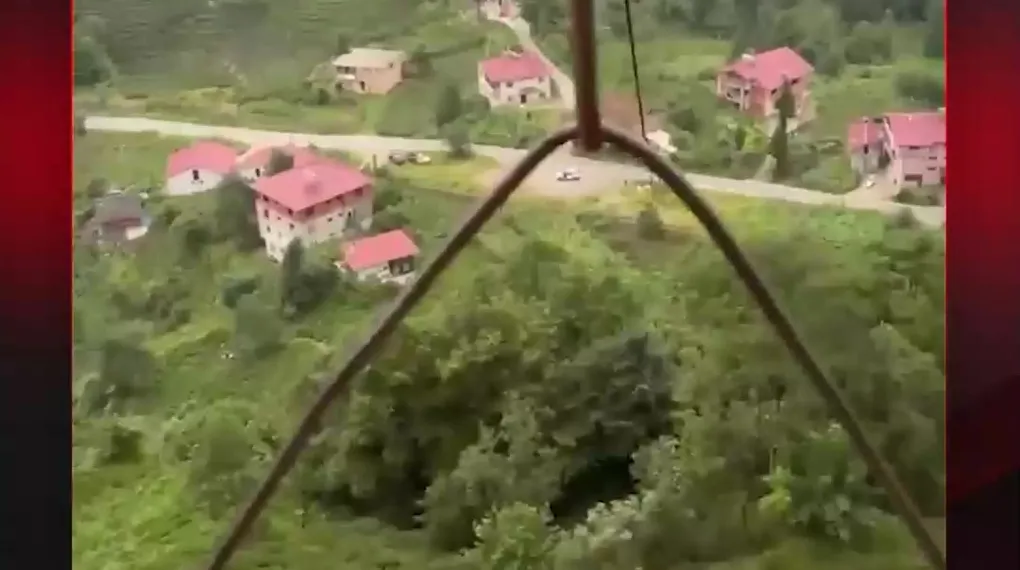 “YAVAŞ MANZARANIN TADINI ÇIKARIYORUM”