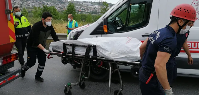Son dakika: Başakşehir'de feci kaza! İETT otobüsüyle çarpışan hafif ticari aracın sürücüsü öldü - 4