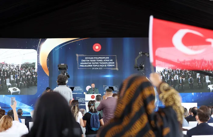 Son dakika: Başkan Erdoğan Adana’da: Türkiye’ye yatırım çağrısı! Dev projeler açıldı