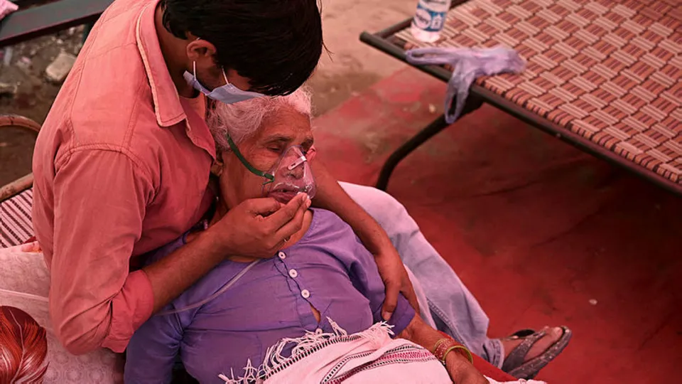 Hindistan'a rahat bir nefes yok! Koronavirüs derken şimdi de bu başladı