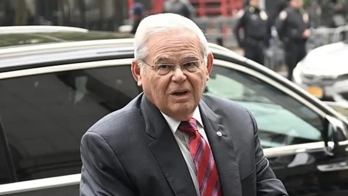 Türkiye düşmanı ABD'li senatör Menendez'e hapis yolu! 'Rüşvetçi' mahkeme jürisi tarafından suçlu bulundu