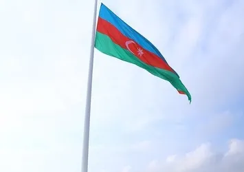Azerbaycan'da askeri birlikte yangın ve patlama