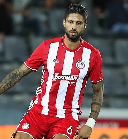 Başakşehir'den bir transfer daha! - 1