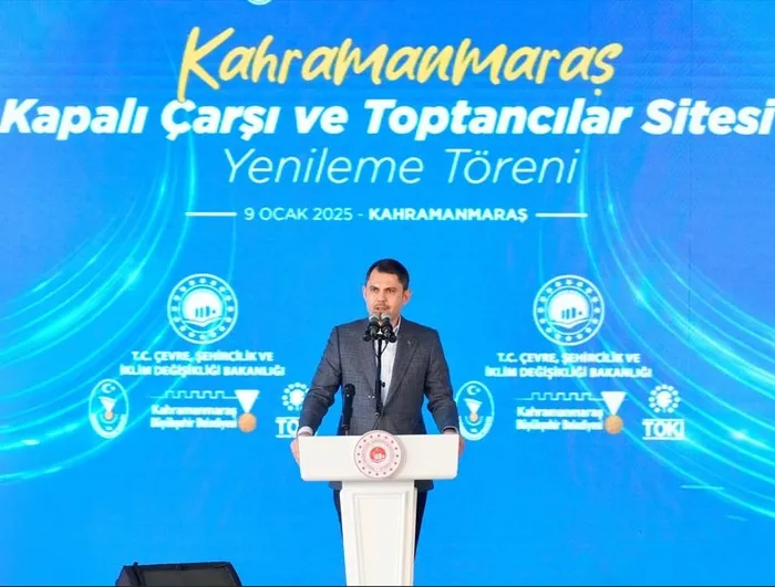 bakan-kurum-afet-konutlarina-iliskin-konustu-hepsinin-insaati-basladi-1736435063634.jpeg Bakan Kurum afet konutlarına ilişkin konuştu (Foto: ahaber.com.tr)