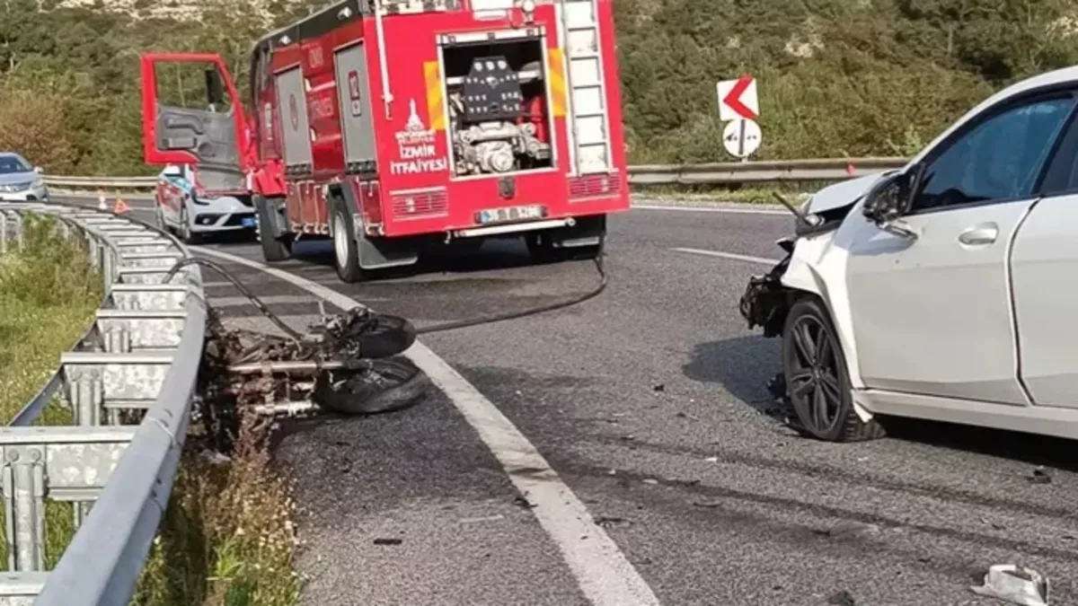 İzmir'de otomobille çarpışan motosikletin sürücüsü öldü