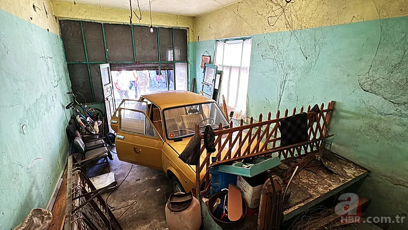 Yıllar sonra garajdan arabasını çıkardı! Görenler hayran kalıyor | Tam 15 bin euro… 2