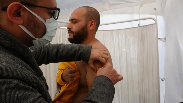 En çok aşı olan iller hangileri? İki doz aşıda oran yüzde 80'i geçti - 3