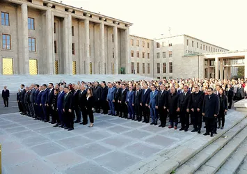 Atatürk, TBMM'de törenle anıldı