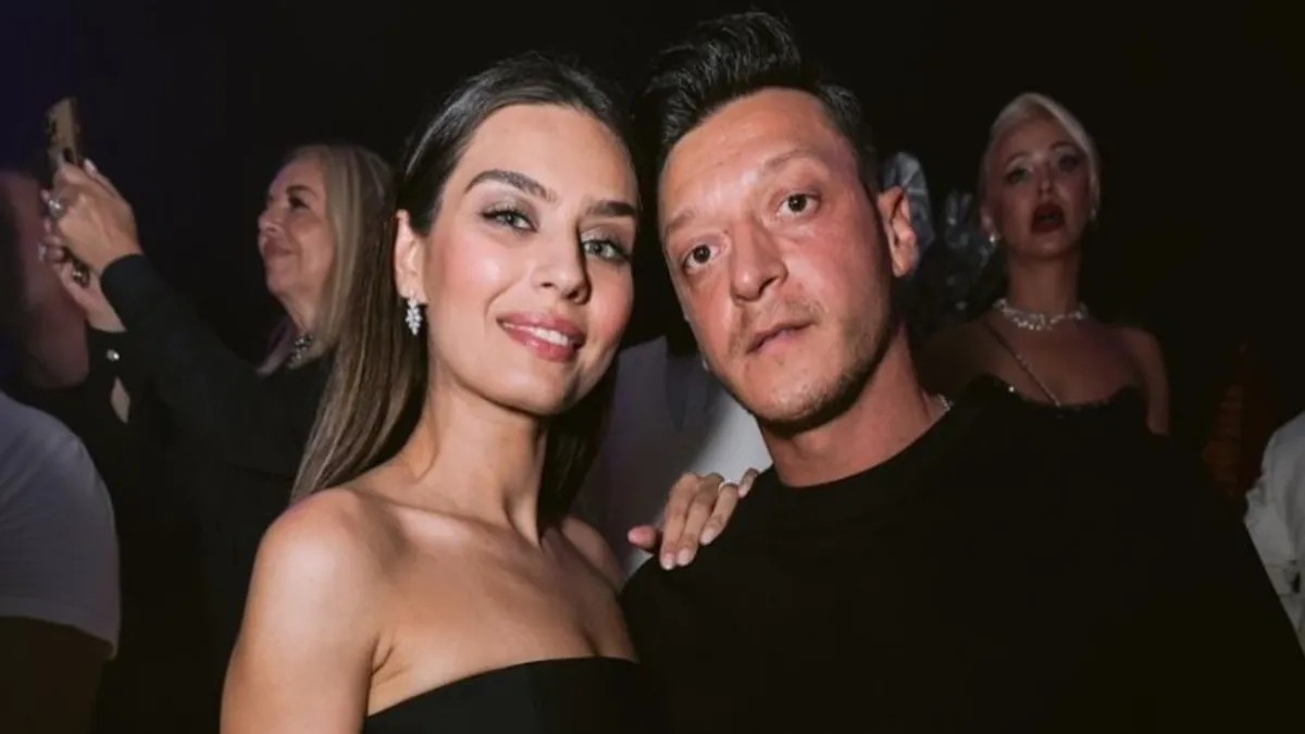 Amine Gülşe’den iddialara net yanıt: "Mesut bana asla yasak koymaz!"