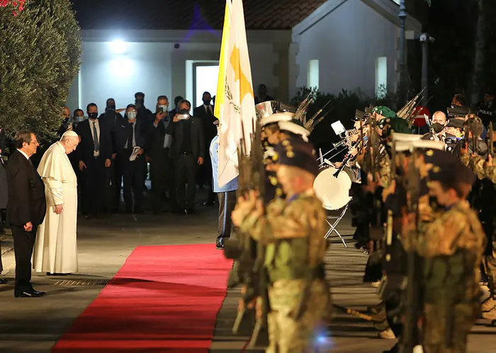 Papa Franciscus Kıbrıs Rum kesiminde! GKRY lideri Anastasiadis’ten skandal Türkiye ve Osmanlı açıklaması