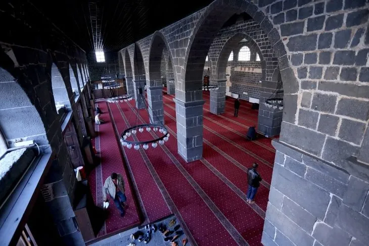 Ulu Cami, tarihi ve mimarisiyle ilgi odağı