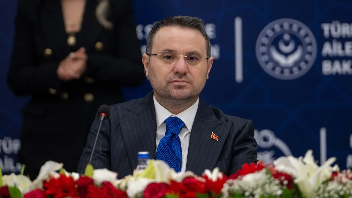 Adalet Bakanı Akın Gürlek duyurdu: FETÖ’nün 'A takımı' için düğmeye basıldı | İade dosyaları yenileniyor