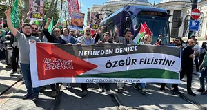 Fatih’te Gazze’yi Unutma yürüyüşü düzenlendi