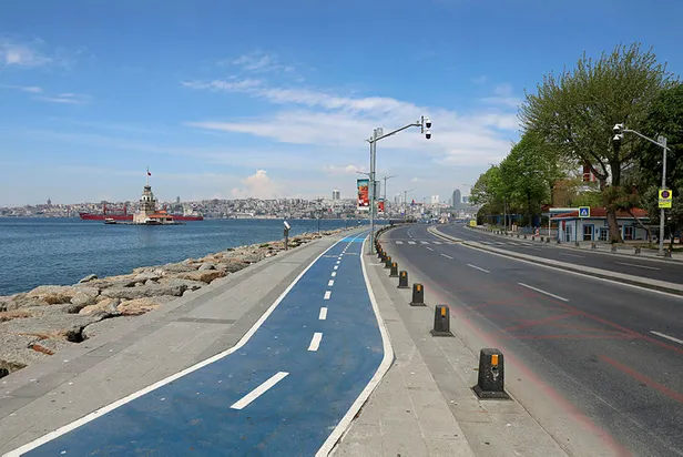 Bugün yasak var mı? 22 Mayıs Cumartesi sokağa çıkma yasağı saat kaçta bitecek? Tam gün kısıtlama var mı?